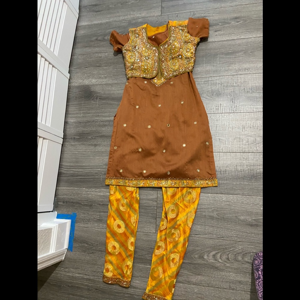 Shalwar Kameez with optional vest